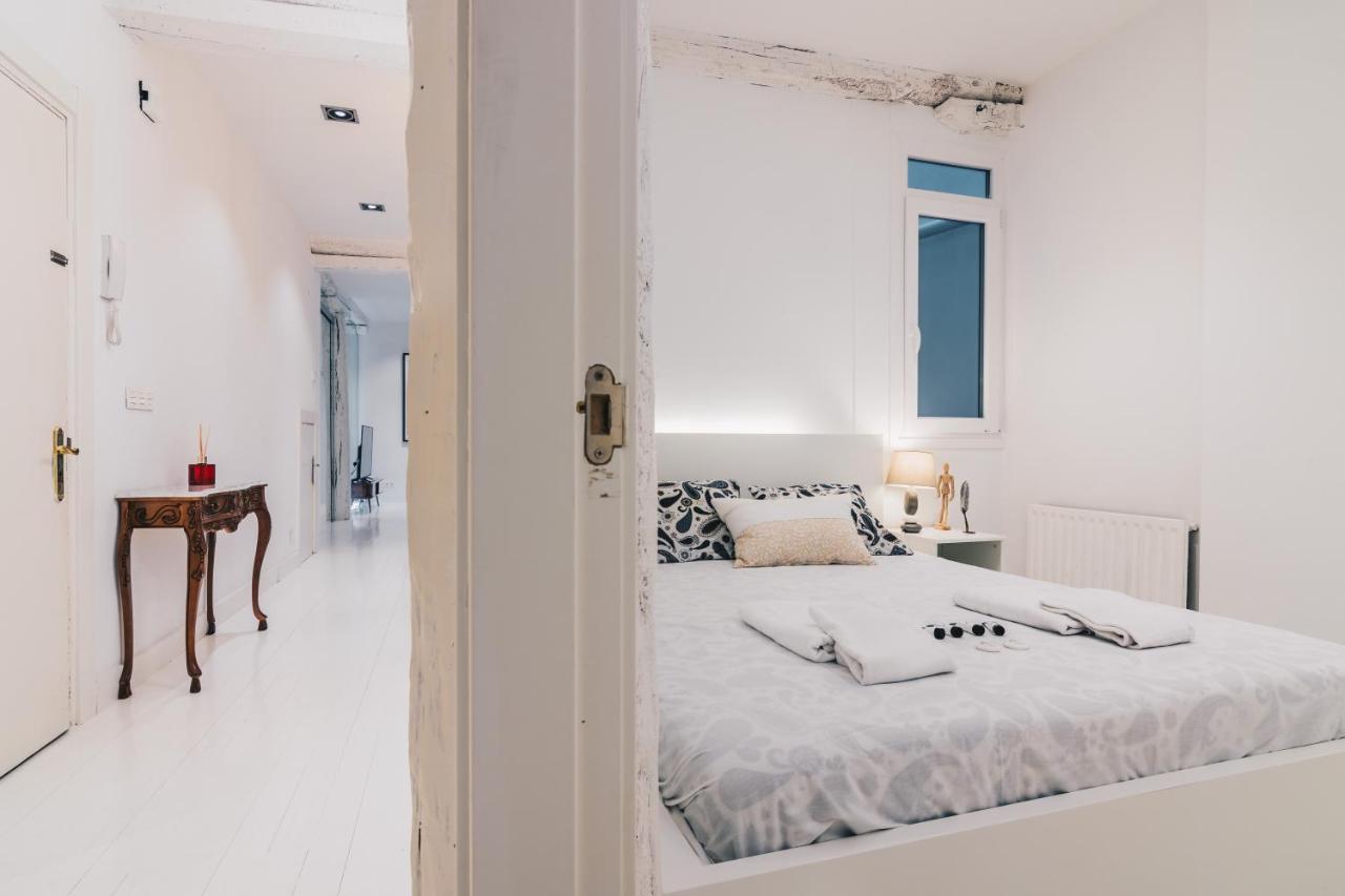 Plaza Nueva Apartment By People Rentals Bilbao Buitenkant foto