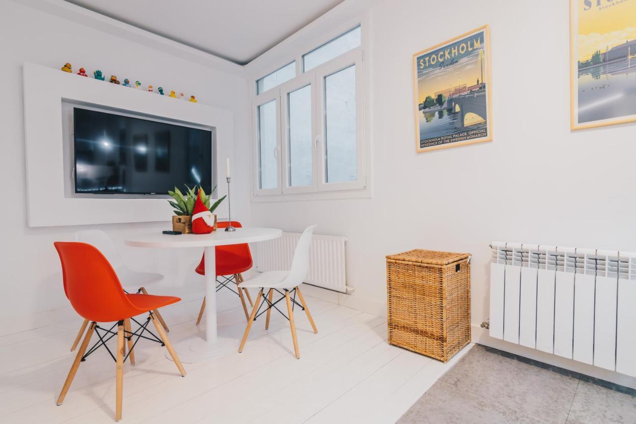 Plaza Nueva Apartment By People Rentals Bilbao Buitenkant foto