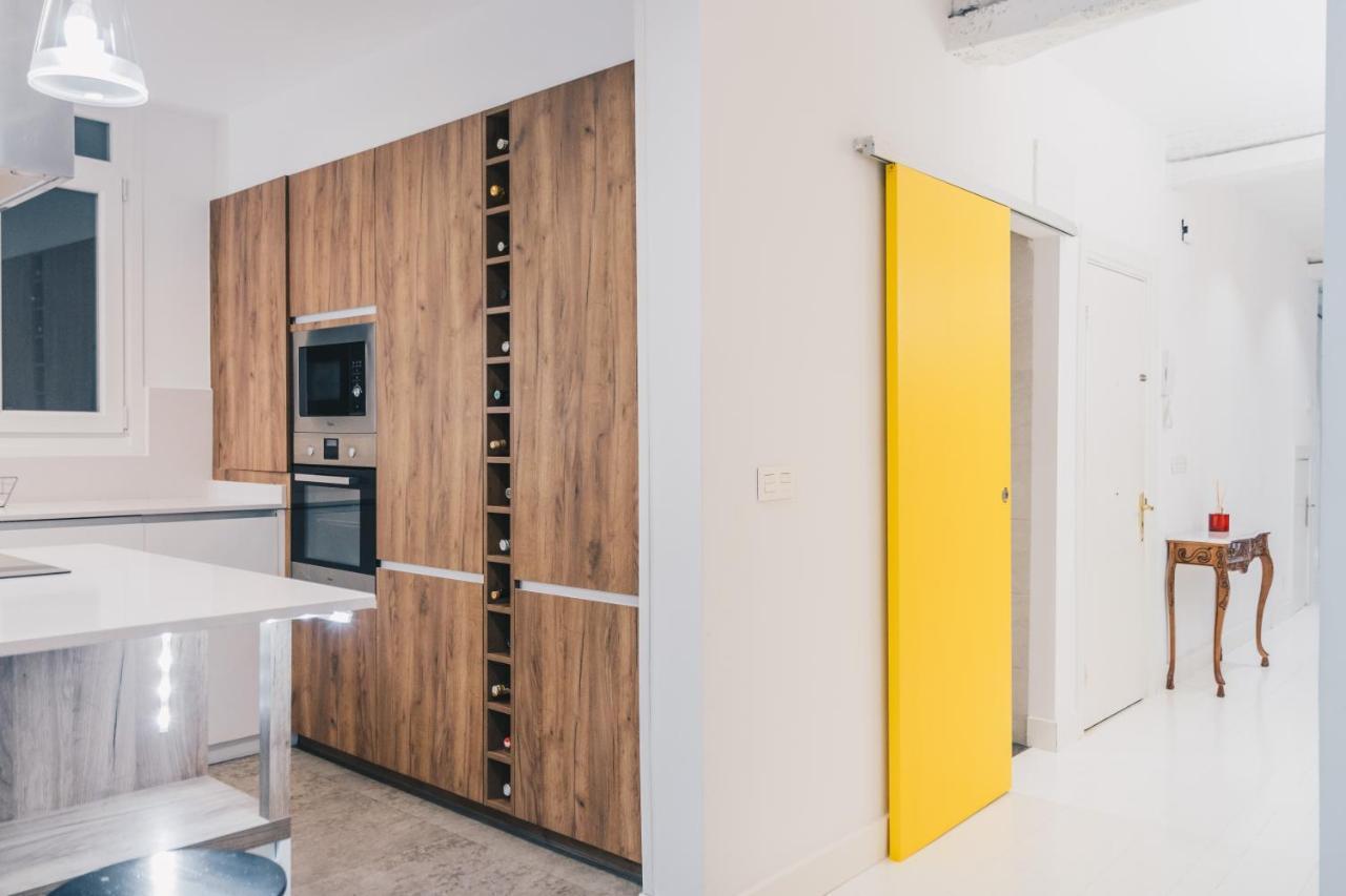 Plaza Nueva Apartment By People Rentals Bilbao Buitenkant foto