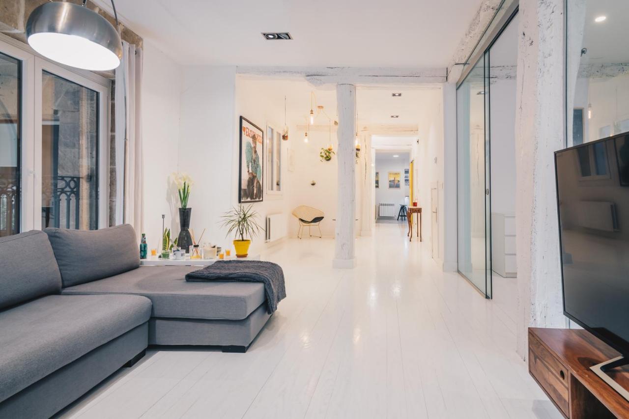Plaza Nueva Apartment By People Rentals Bilbao Buitenkant foto
